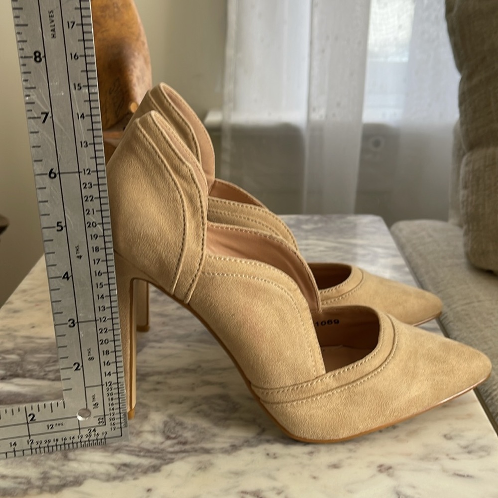 Journey Collection heels - Picture 4 of 4
